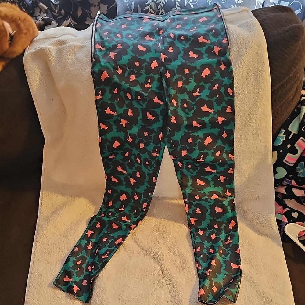Colorful Camouflage Leggings